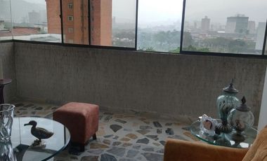 Arriendo apartamento sector Laureles Medellin