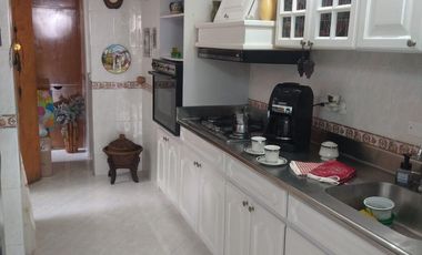 Arriendo apartamento sector Laureles Medellin