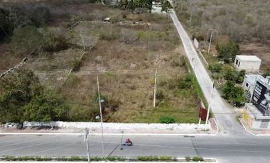 TERRENO EN ESQUINA EN LA ENTRADA DE IZAMAL
