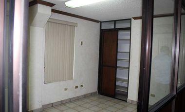 Se Vende Nave Industrial colonia M;itras Norte en Monterrey Nuevo León