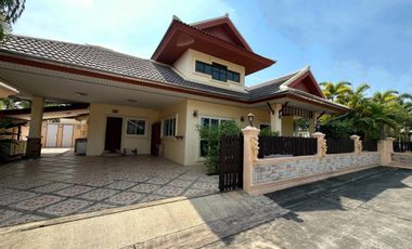 Detached Two Storey House with Private Swimming Pool for Sale in an Area of East Pattaya