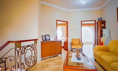 Casa Lujosa En Venta en Urbanización Privada, Machala