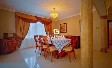 Casa Lujosa En Venta en Urbanización Privada, Machala