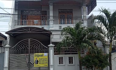 Dijual Rumah 2 lantai di Jalan Purwodadi,Bubutan,Surabaya