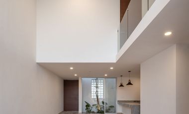 EN VENTA HERMOSA CASA CON ACABADOS DE LUJO EN FRACCIONAMIENTO ABIERTO EN DZITYA - MÉRIDA, YUC.