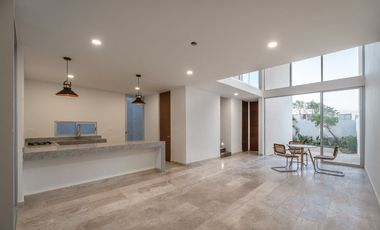 EN VENTA HERMOSA CASA CON ACABADOS DE LUJO EN FRACCIONAMIENTO ABIERTO EN DZITYA - MÉRIDA, YUC.