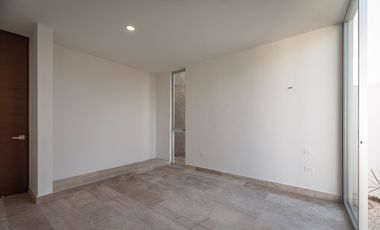 EN VENTA HERMOSA CASA CON ACABADOS DE LUJO EN FRACCIONAMIENTO ABIERTO EN DZITYA - MÉRIDA, YUC.