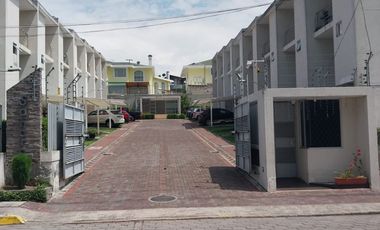 VENTA CASA EN MIRASIERRA, BAJO DE PRECIO VALLE DE LOS CHILLOS CERCA A CC. SAN LUIS, ESPE