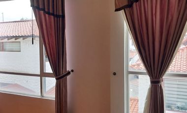 VENTA CASA EN MIRASIERRA, BAJO DE PRECIO VALLE DE LOS CHILLOS CERCA A CC. SAN LUIS, ESPE