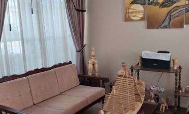 VENTA CASA EN MIRASIERRA, BAJO DE PRECIO VALLE DE LOS CHILLOS CERCA A CC. SAN LUIS, ESPE