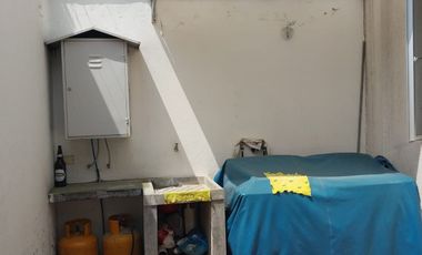 VENTA CASA EN MIRASIERRA, BAJO DE PRECIO VALLE DE LOS CHILLOS CERCA A CC. SAN LUIS, ESPE