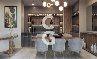 Casa en Venta en Cancún en Vía Cumbres con 4 Recámaras y Alberca