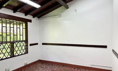 PR16874 Casa Comercial en arriendo y venta en el sector La Aguacatala, Medellin
