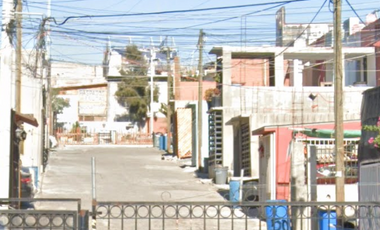 Casa en Remate Bancario en Cañada de las Limas, Cañada de las Flores, Tijuana, Mex. (65% debajo de su valor comercial, solo recursos propios, unica oportunidad)