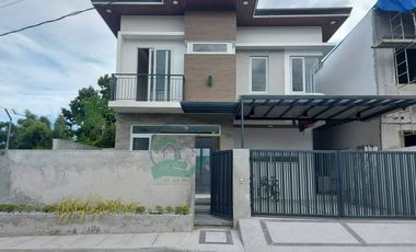 BRAND NEW FOUR BEDROOM HOUSE WITH POOL FOR SALE IN ANGELES CITY