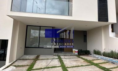 C147 Casa Nueva en venta 3 recámaras Fracc Privado Vista Verde Cerca Cotsco Morelia