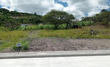Lotes en Venta con Todas Las Obras en Yunguilla