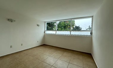 EXCELENTE CASA EN VENTA JARDINES DE SAN MATEO, NAUCALPAN.