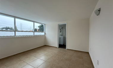 EXCELENTE CASA EN VENTA JARDINES DE SAN MATEO, NAUCALPAN.
