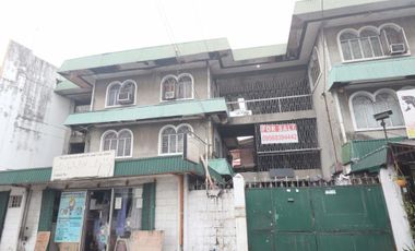 3 Storey House and Lot For Sale in Visayas Avenue Quezon, City with 6 Bedrooms and 3 Toilet/Bath (Apartment Style) PH2635
