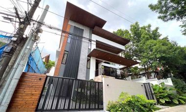 FOR SALE: AYALA HEIGHTS HOUSE AND LOT