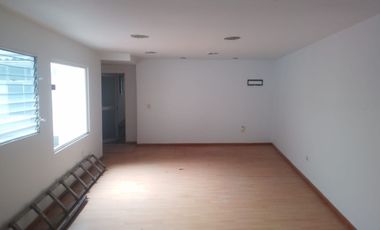 45121 Consultorio u Oficina en arriendo en el sector Parque