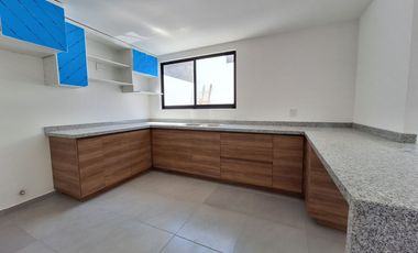 CASA EN VENTA  EN MESETA HABITAT