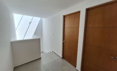 CASA EN VENTA  EN MESETA HABITAT