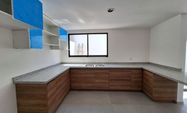 CASA EN VENTA  EN MESETA HABITAT