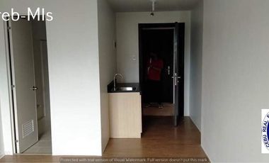 Condominium for Sale in Symfoni Condominium