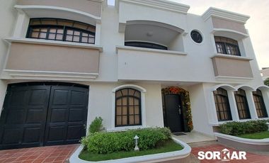 Casa en venta en Villa Santos
