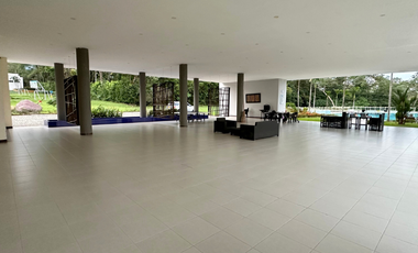 Lote en el condominio ladera campestre caney alto en restrepo