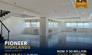 For Sale: 451 SQM 4BR Bi-Level Penthouse Condo in Pioneer Highlands Mandaluyong