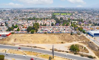 Naves Industriales en renta en Cuautitlán, Unidad Habitacional El Paraíso - Estacionamiento