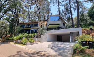 CASA NUEVA Y MODERNA EN VENTA