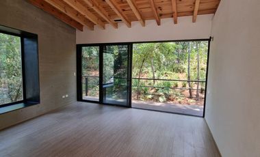 CASA NUEVA Y MODERNA EN VENTA