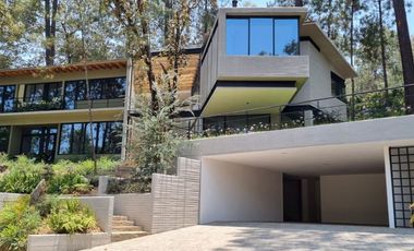 CASA NUEVA Y MODERNA EN VENTA