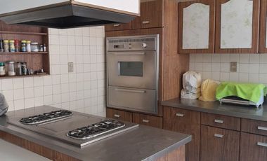 CASA EN VENTA  LOMAS DE TECAMACHALCO PARA REMODELAR.