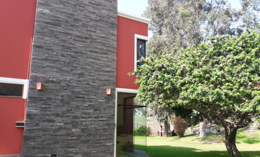 VENTA LA PLANICIE, EXCLUSIVA CASA RODEADA DE NATURALEZA Y CONFORT