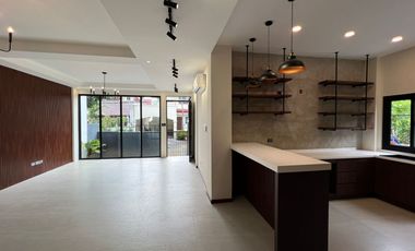 Ayala Alabang Village Muntinlupa | 3BR House and Lot For Sale