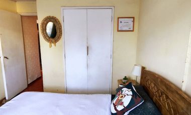 Casa 4 Dormitorios/1 Baño, calle Paulina, comuna de La Cisterna