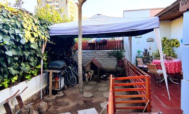 Casa 4 Dormitorios/1 Baño, calle Paulina, comuna de La Cisterna