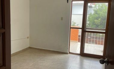 RENTO CASA SIN MUEBLES EN COLONIA SAN ANTONIO EN PEQUEÑA CERRADA EN SAN MIGUEL DE ALLENDE, GTO