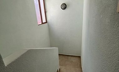 RENTO CASA SIN MUEBLES EN COLONIA SAN ANTONIO EN PEQUEÑA CERRADA EN SAN MIGUEL DE ALLENDE, GTO