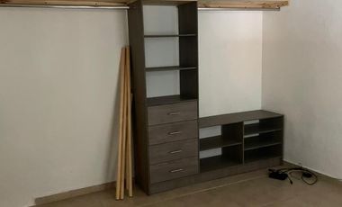 RENTO CASA SIN MUEBLES EN COLONIA SAN ANTONIO EN PEQUEÑA CERRADA EN SAN MIGUEL DE ALLENDE, GTO