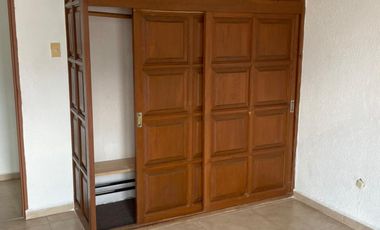 RENTO CASA SIN MUEBLES EN COLONIA SAN ANTONIO EN PEQUEÑA CERRADA EN SAN MIGUEL DE ALLENDE, GTO