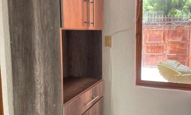 RENTO CASA SIN MUEBLES EN COLONIA SAN ANTONIO EN PEQUEÑA CERRADA EN SAN MIGUEL DE ALLENDE, GTO