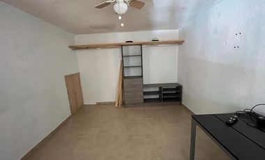 RENTO CASA SIN MUEBLES EN COLONIA SAN ANTONIO EN PEQUEÑA CERRADA EN SAN MIGUEL DE ALLENDE, GTO