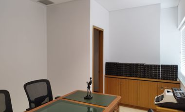PR17781 Oficina en venta en el sector Manila