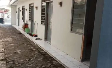 Dijual Rumah Kost Wonorejo Indah Rungkut Surabaya SHM Parkir Luas SHM